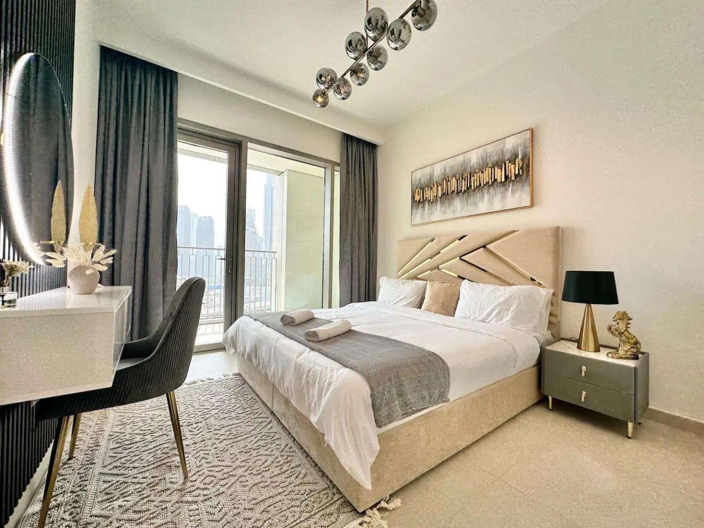 Apartment Lavish Style High Floor